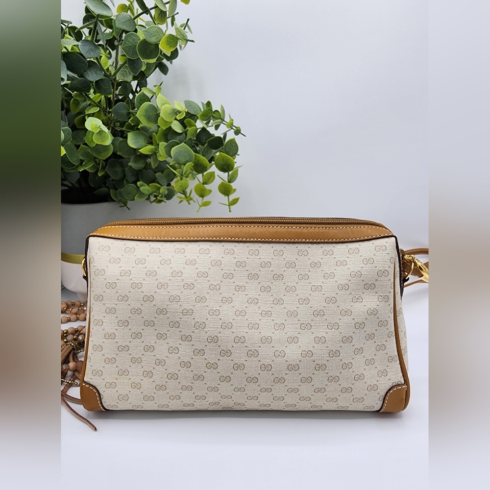 🔥Authentic vintage Gucci micro GG🔥 - Picture 9 of 16